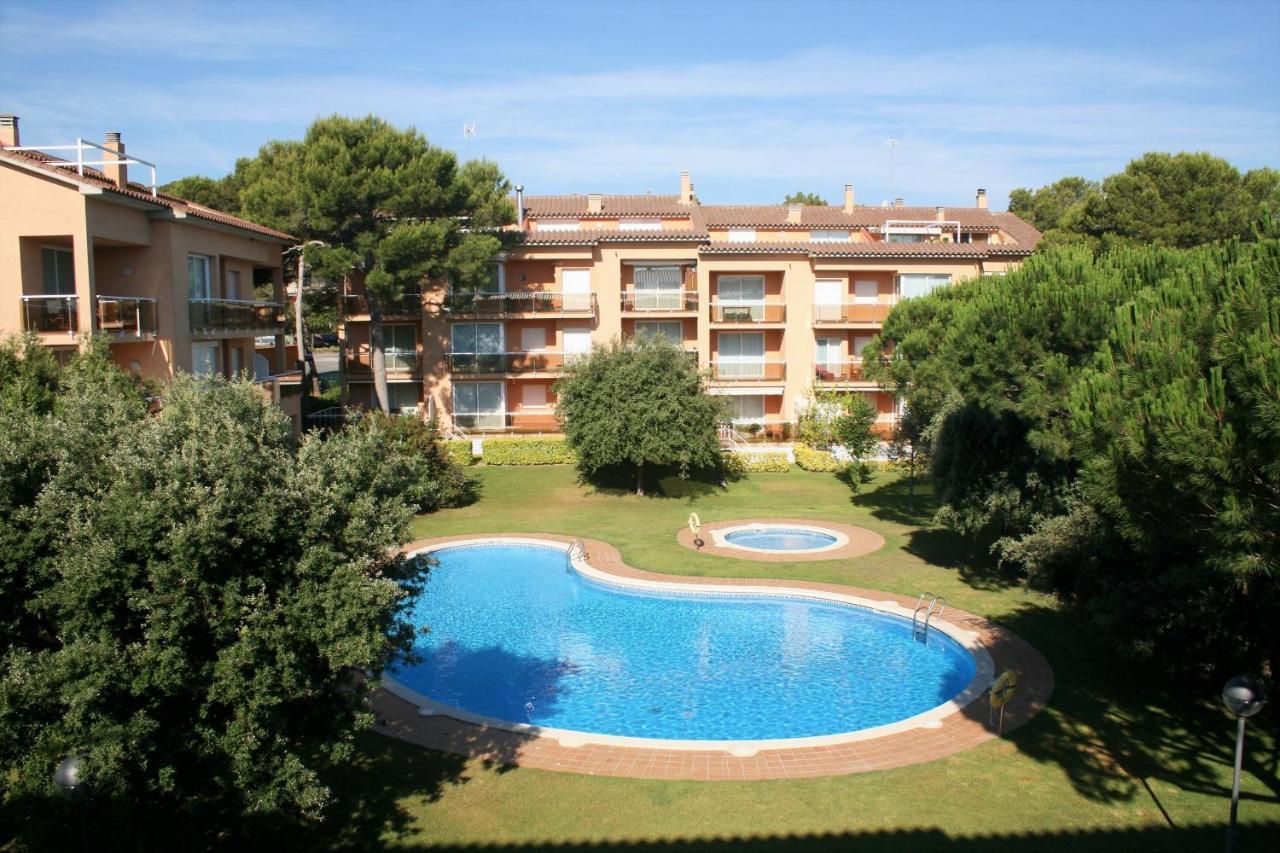 Apartaments Sa Guilla Pals Bagian luar foto